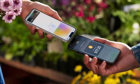 Apple iPhone Tap to Pay use
